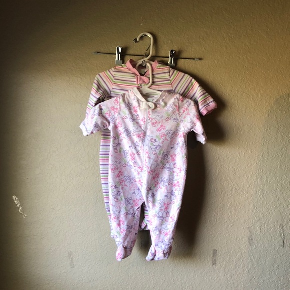 Girls Pajamas Y2K Bundle Set Of 2 Long Sleeve Footed Baby Sleepers 0-3 Months - Picture 1 of 12